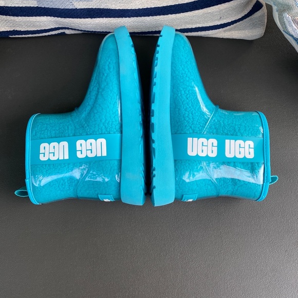 UGG Classic mini clear teal blue WOMEN boot size 5M NEW - Picture 9 of 12